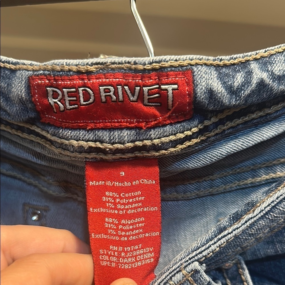Red Rivet Denim Shorts with Embroidered Pockets - Picture 2 of 5